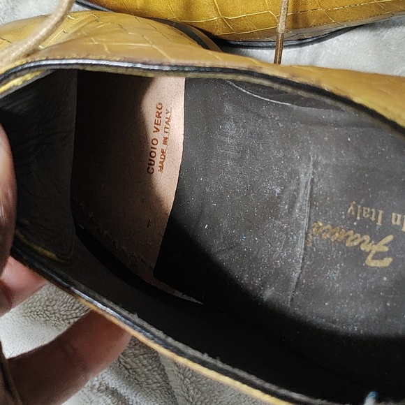 Emilio Franco Made In Italy Alligator embossed almond toe shoes main image 5